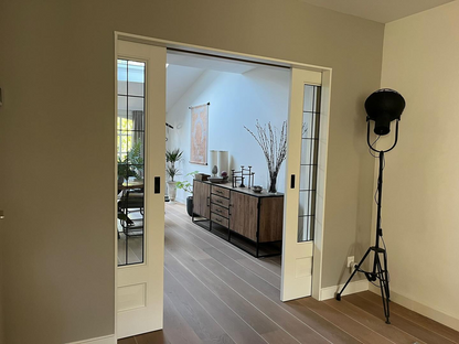 Scheidingswand en Schuifdeuren